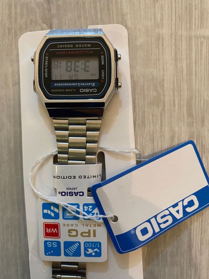 CASIO Retro Classic Unisex Digital Bracelet Watch-A168WA- Silver