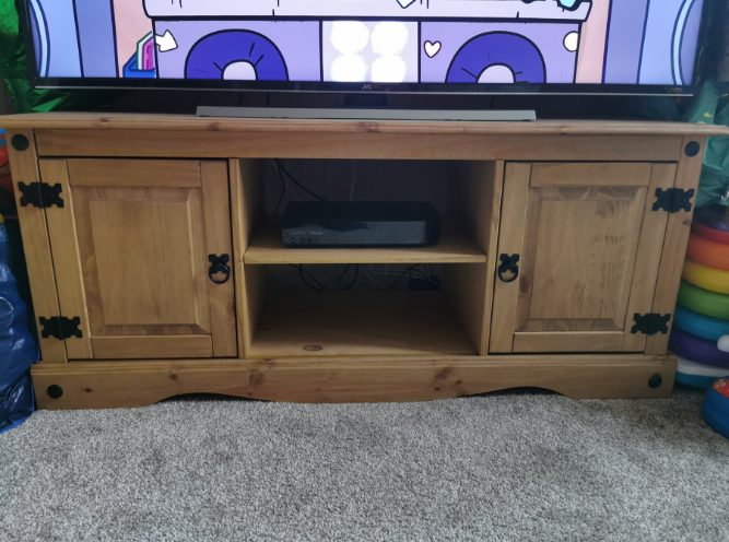 Corona TV Stand 2 Door Flat Screen Unit Television Cabinet Solid Mexican Pine Wood
