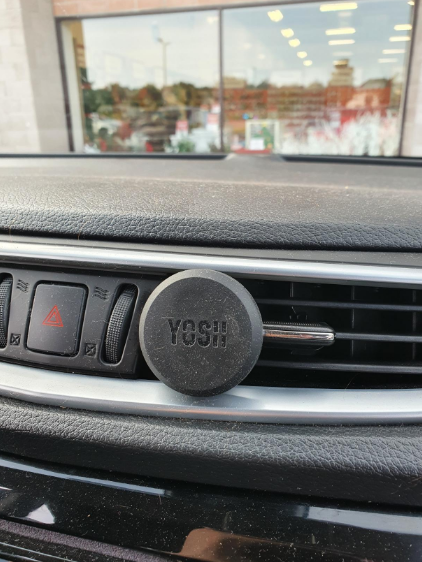 Magnetic Phone Car Mount Air Vent, 2-Pack Phone Holder for Cars with 4-Pack Metal Plates