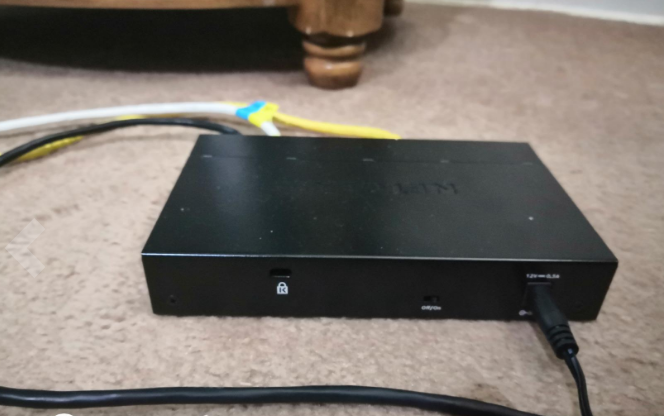 8 Port Gigabit Network Switch GS308 | Ethernet Switch | Ethernet Splitter | Plug-and-Play