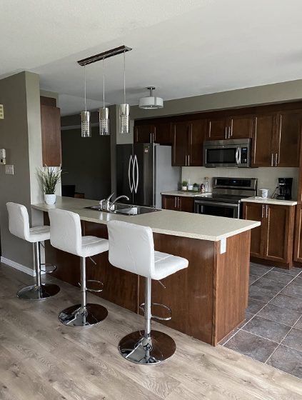 2 Set Bar Stools with Backs, Faux Leather, 360 Degree Swivel, Height Adjustable, White