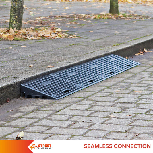 2 Pcs Heavy Duty Rubber Kerb Ramps, Cars, Bikes, Threshold Access Ramp - Brand New