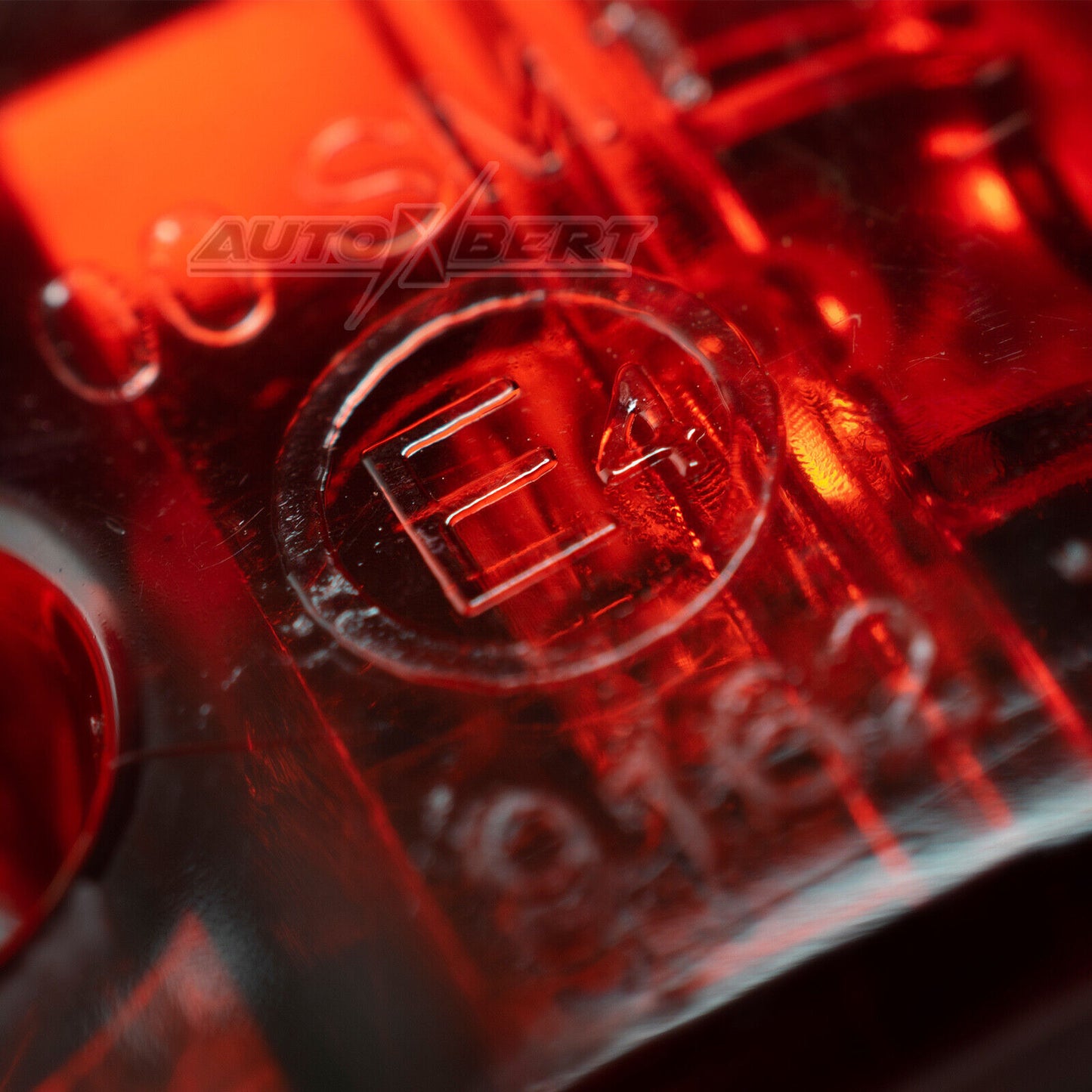 8x Red 12V 24V LED Side Tail Marker Indicators Light Lamp Truck Trailer Van RV