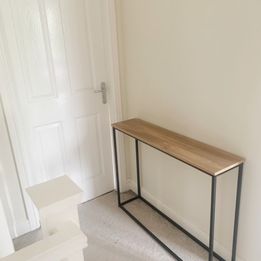NEW  Wooden Hallway Console Table with Metal Legs (Oak)