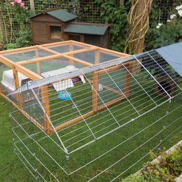 NEW Run Rabbit Guinea Pig Chicken Duck Ferret Dog Cat Pet Enclosure Roof Hutch