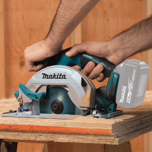 Makita DHS680Z 18v Lithium Brushless Circular Saw 165mm Bare + 2 Extra Blades